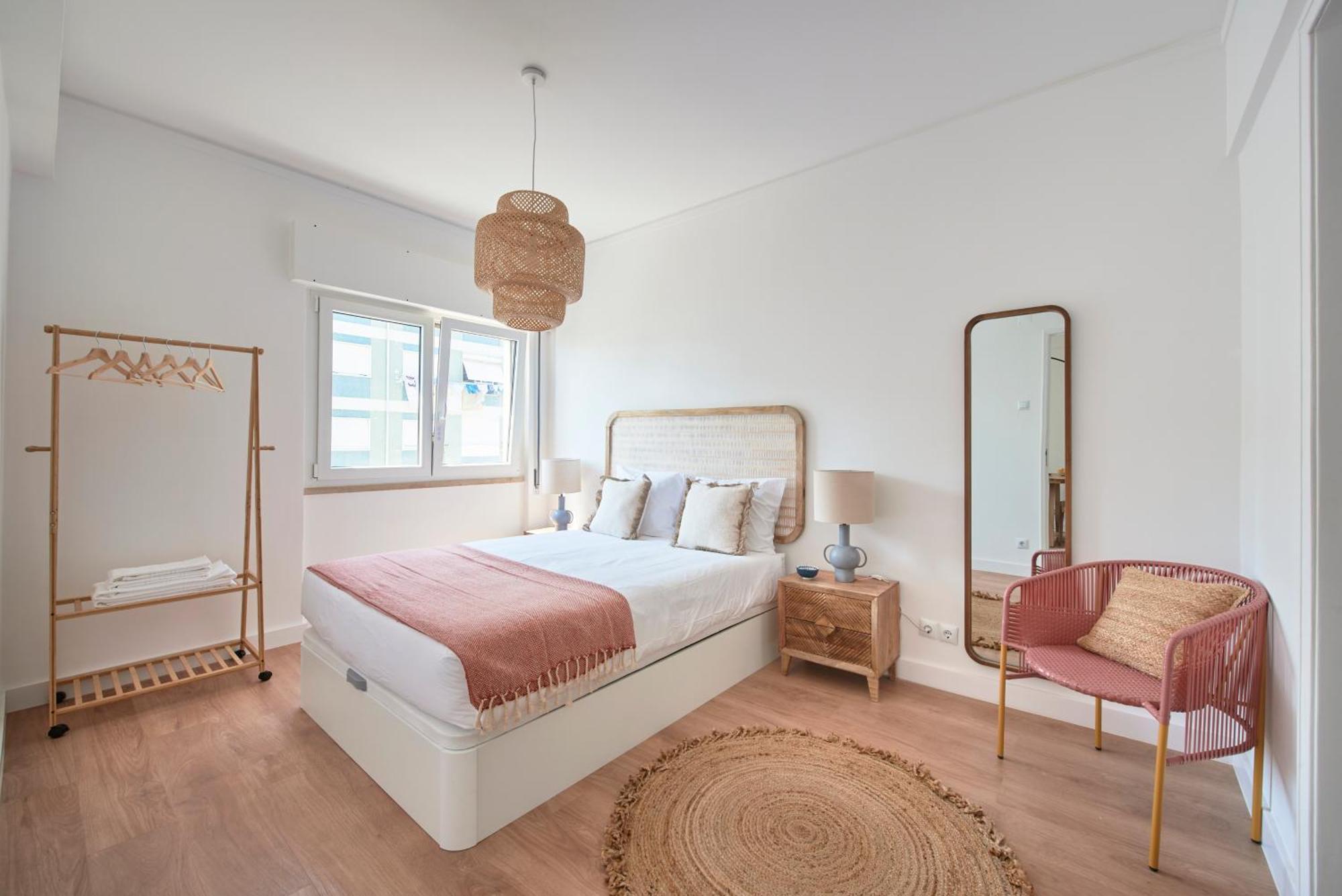 Sunset Bay View, Renovated Apt, By Timecooler Сетубал Екстер'єр фото