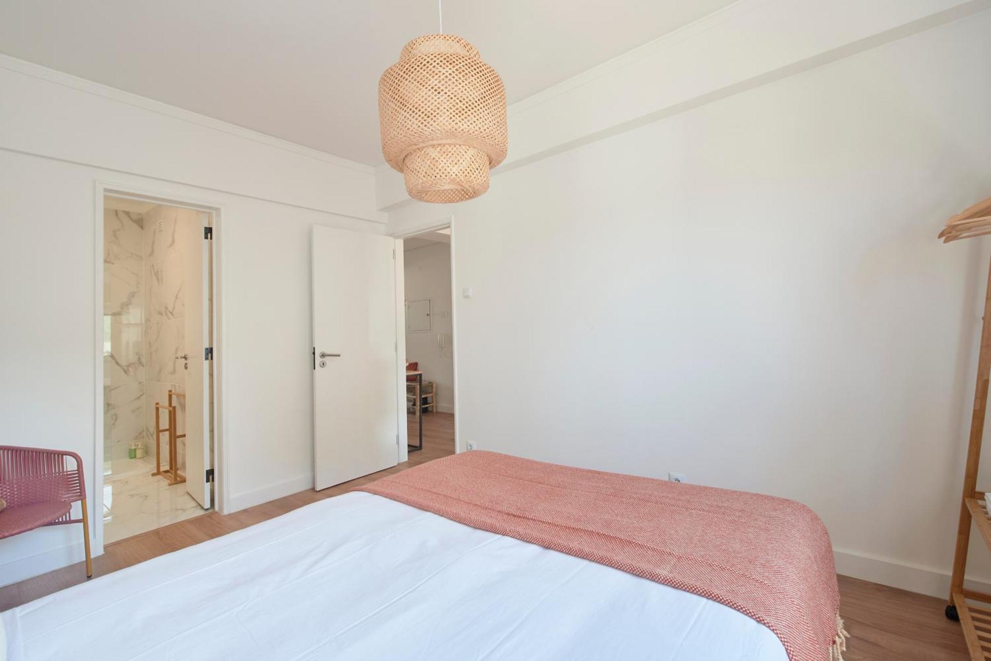 Sunset Bay View, Renovated Apt, By Timecooler Сетубал Екстер'єр фото